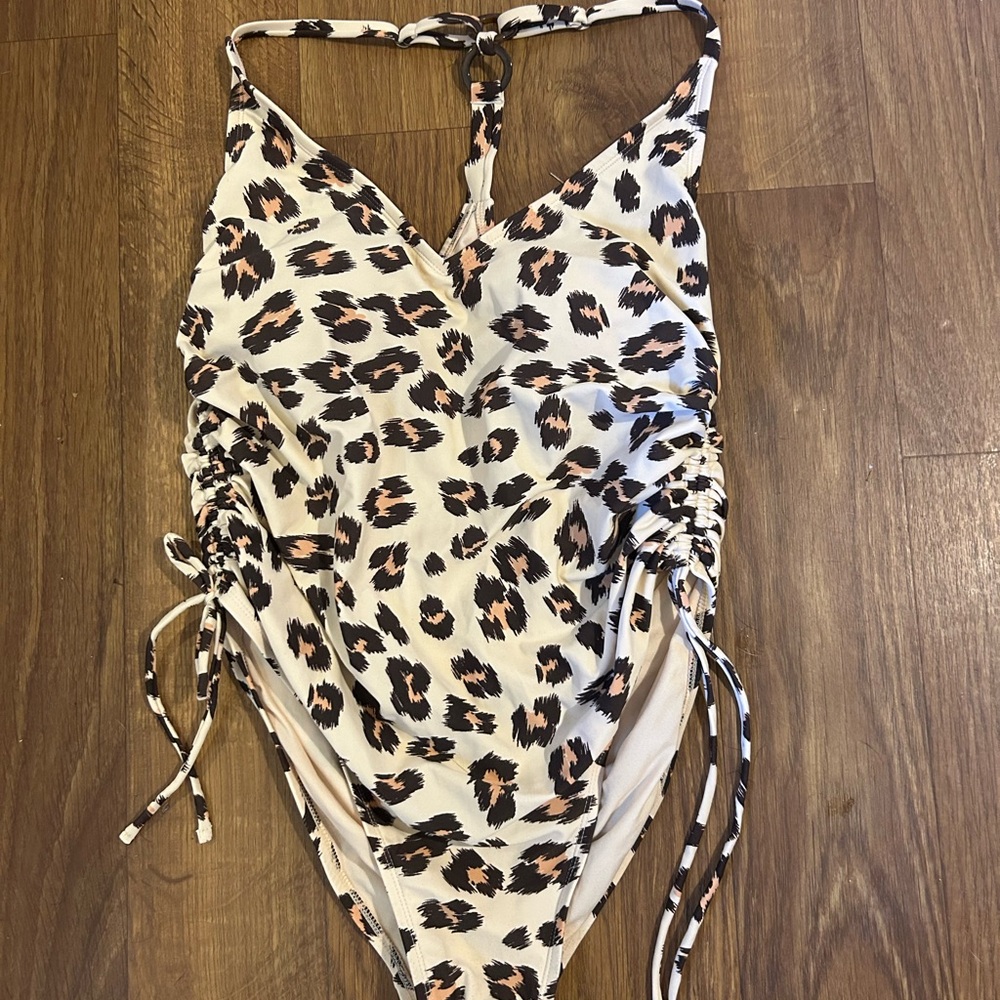 Kona Sol Leopard Print XL One Piece